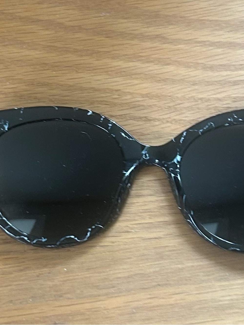 Prada Black Marble Pattern Oversized Women's Sunglasses - Picture 5 of 7